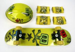 Kids Skateboard & Protect Gear Combo / Yellow Skull – CPSC Standard